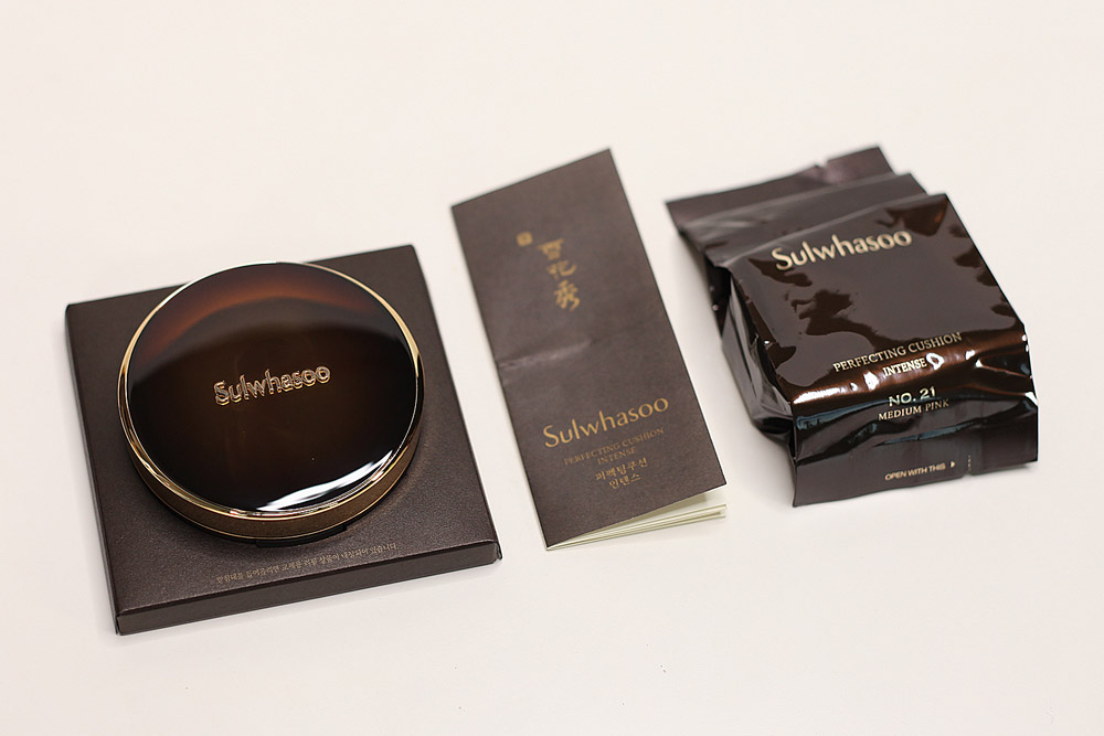 Image of Sulhwasoo Perfecting Cushion Intense unboxed