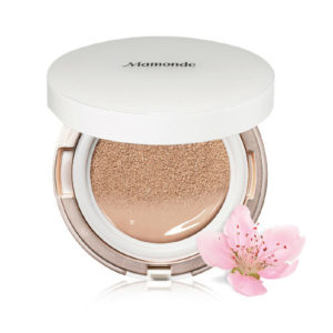 Image of Mamonde Brigtening Cover Powder Cushion