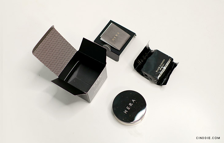 Image of Hera Black Cushion Review - Whats in the box
