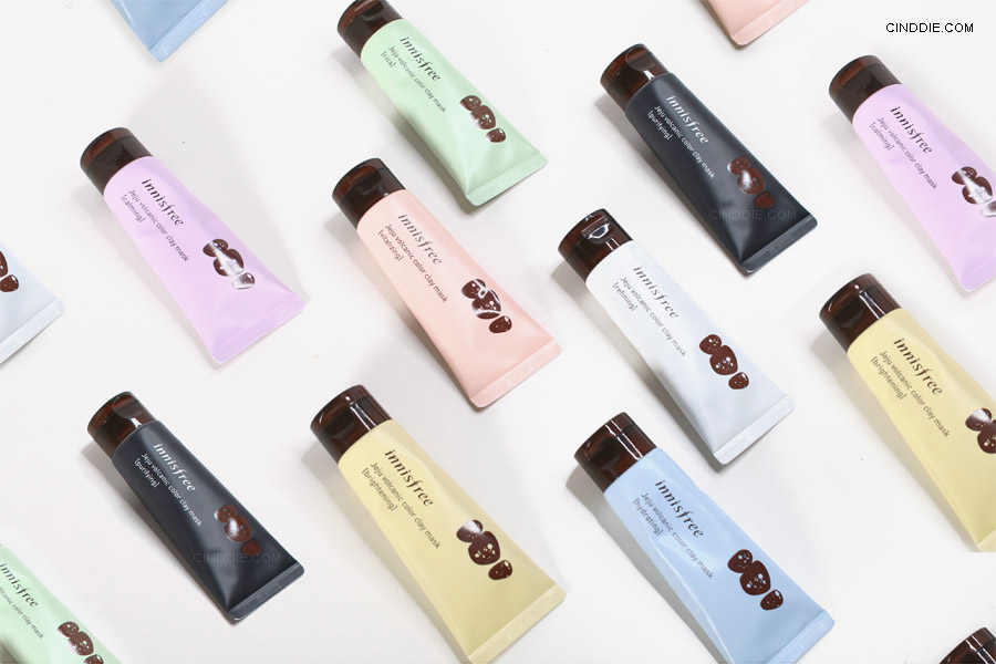 Image of Innisfree Jeju Volcanic Color Clay Masks