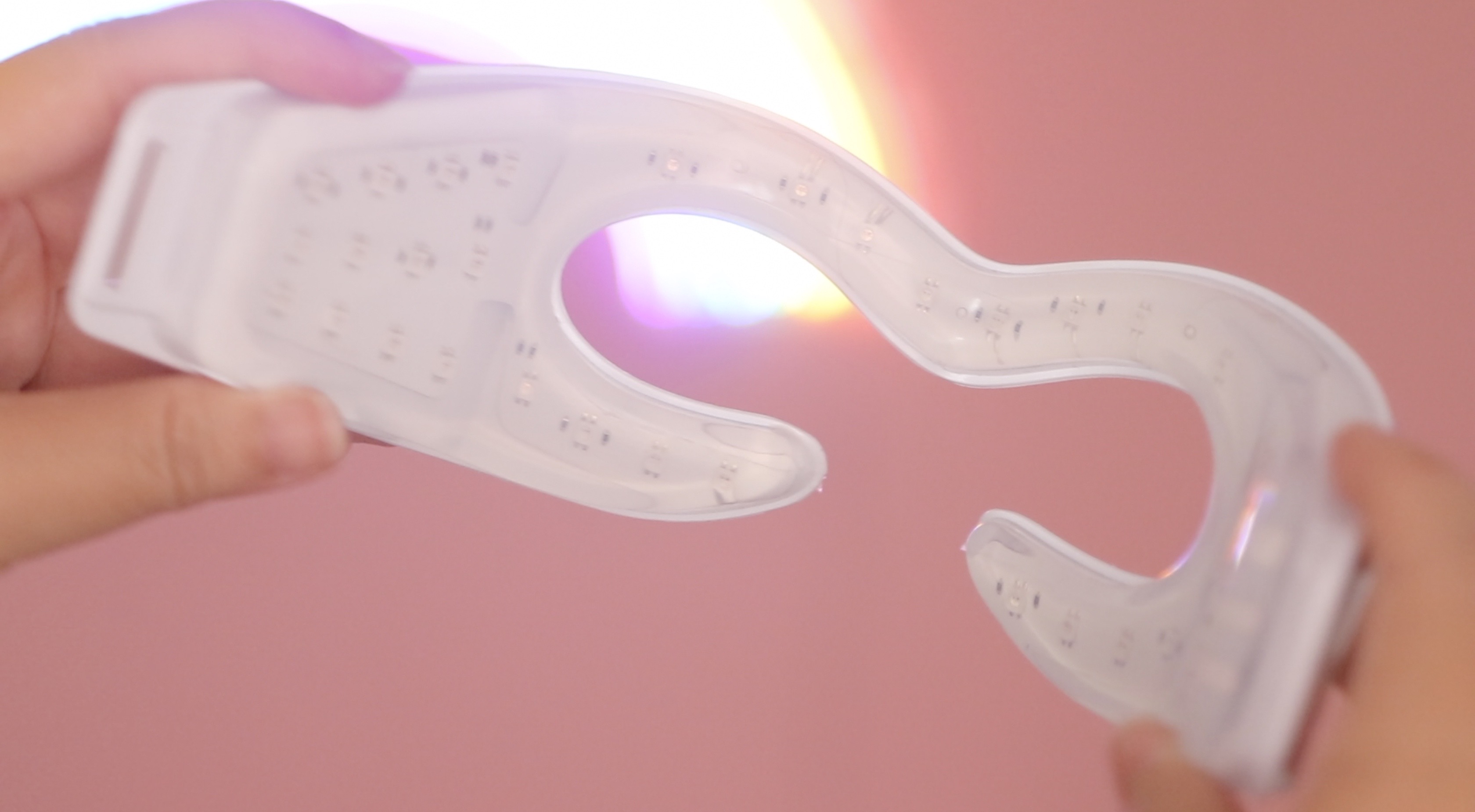 Currentbody Skin LED Eye Perfector Design